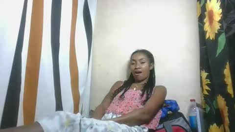 ninaeaa online show from 11/22/25, 06:40