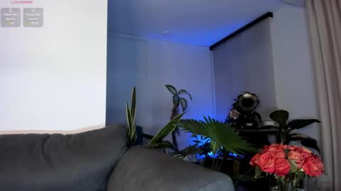 Snapshot of ninag0ld chatting on 02/05/25, 04:27 Nina Sara online show from 02/05/25, 04:27