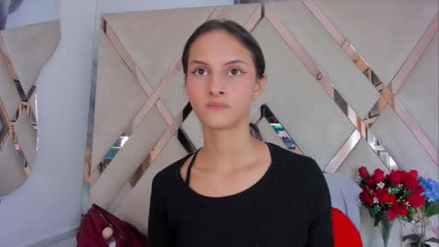 ninahtx online show from 10/11/25, 09:02