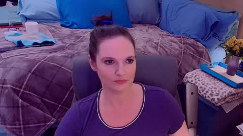 Nina Jaymes online show from 09/27/25, 10:15