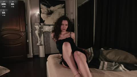 Nina online show from 04/20/26, 07:04