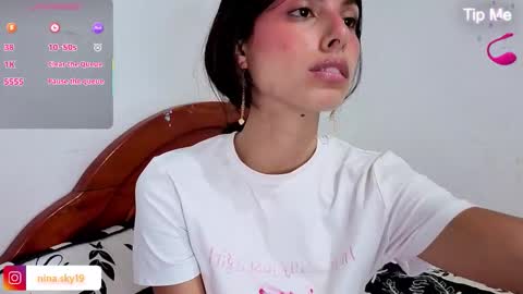 ninasky19 online show from 01/09/26, 10:44