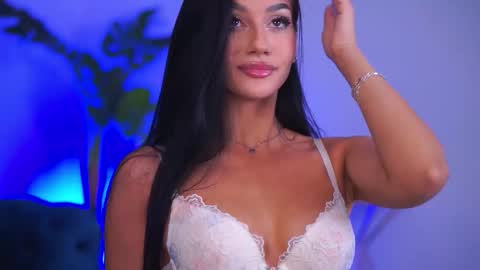 Ninna online show from 12/22/25, 08:06