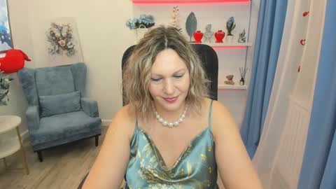 ninastarle online show from 02/05/26, 11:48