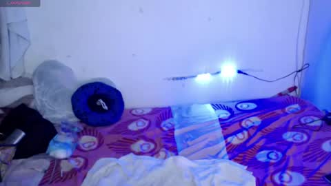 ninatinydoll1 online show from 04/17/26, 11:24