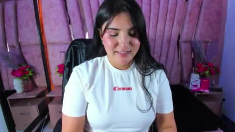 NIna online show from 07/23/26, 08:18