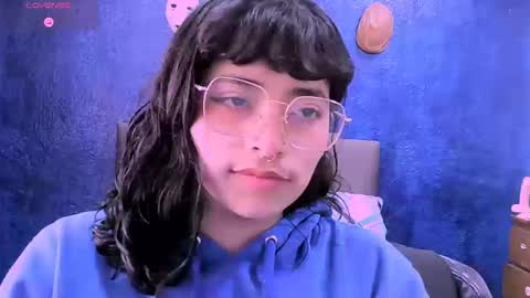 Nina online show from 09/11/25, 01:55