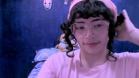 Nina online show from 04/08/26, 12:27