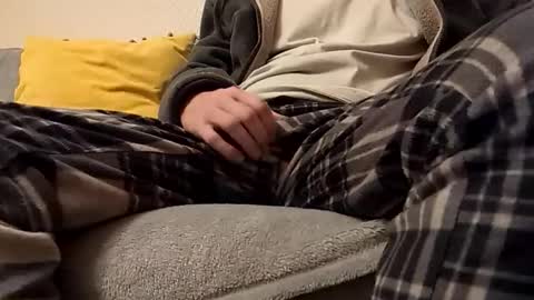 Nineinches online show from 04/25/26, 08:39