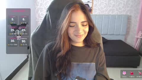 Snapshot of ninfa_ch chatting on 12/09/24, 04:58 Ninfa online show from 12/09/24, 04:58