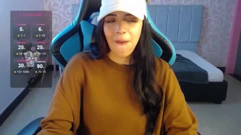 Snapshot of ninfa_ch chatting on 01/09/25, 11:45 Ninfa online show from 01/09/25, 11:45