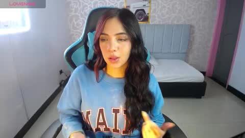 Snapshot of ninfa_ch chatting on 01/14/25, 11:20 Ninfa online show from 01/14/25, 11:20