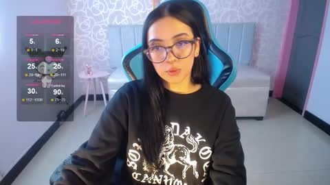 Snapshot of ninfa_ch chatting on 01/30/25, 11:11 Ninfa online show from 01/30/25, 11:11