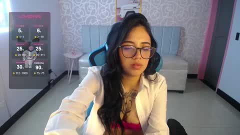 Snapshot of ninfa_ch chatting on 02/25/25, 09:13 Ninfa online show from 02/25/25, 09:13