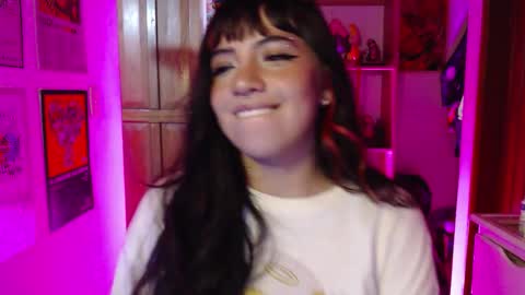 Snapshot of ninfa_ch chatting on 11/26/25, 02:01 Ninfa online show from 11/26/25, 02:01