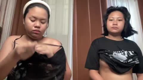 nini_luvskorn online show from 04/19/26, 11:18