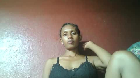 ninie246746 online show from 02/16/25, 04:32