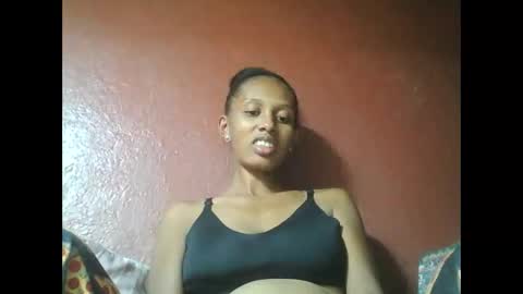 ninie246746 online show from 02/26/25, 09:53