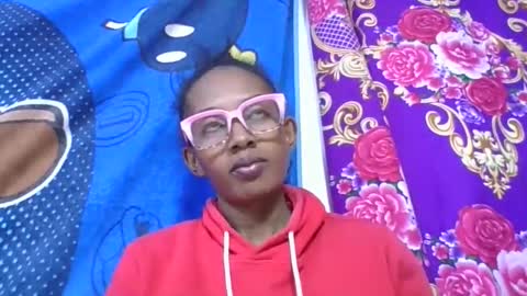 ninie246746 online show from 05/09/26, 06:18