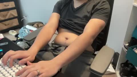 Snapshot of ninjaboy91 chatting on 02/21/25, 01:22 the Ninja Slut online show from 02/21/25, 01:22