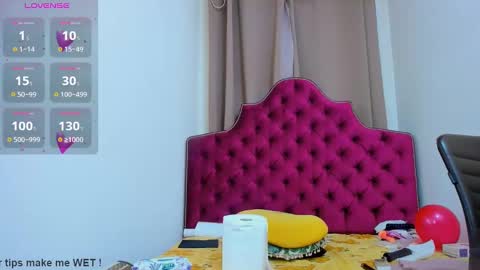 nina dee online show from 01/13/25, 04:39