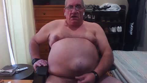 Dennis online show from 12/03/25, 05:22