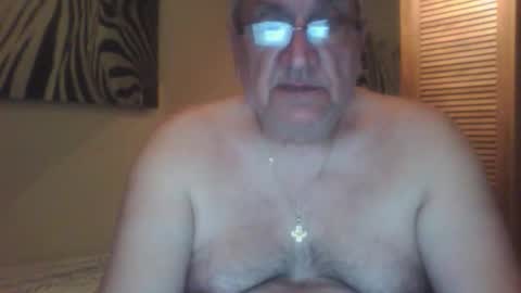 Snapshot of nionios67 chatting on 02/04/26, 11:31 Dennis online show from 02/04/26, 11:31