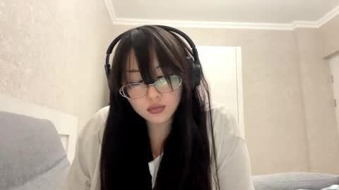 Snapshot of niranirachan chatting on 04/08/26, 09:37 Nira online show from 04/08/26, 09:37