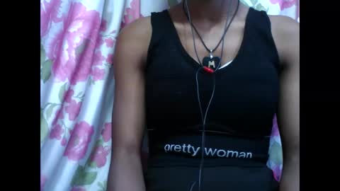 nirinahfy online show from 11/15/25, 08:00