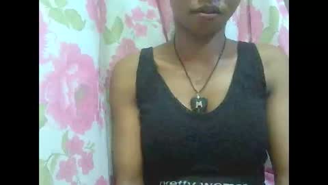 nirinahfy online show from 11/20/25, 08:58