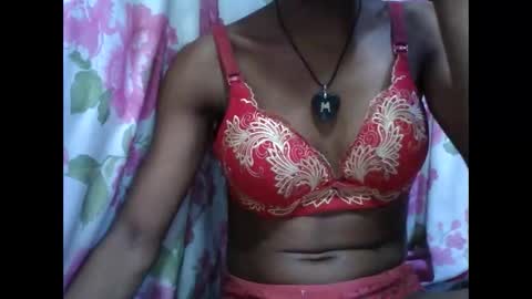 nirinahfy online show from 11/25/25, 05:57