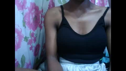 nirinahfy online show from 11/30/25, 02:54