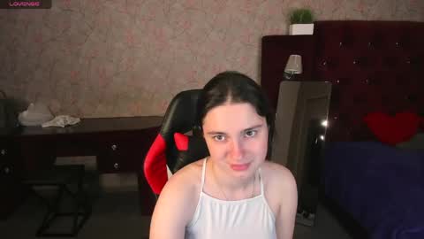 nishira_shy online show from 06/08/26, 01:00