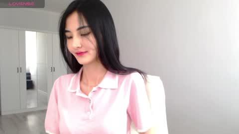 Niu online show from 04/11/26, 10:41