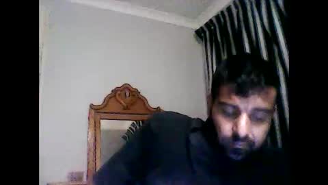 Snapshot of nixtr1210131507 chatting on 09/30/25, 08:14 FUZZY-D online show from 09/30/25, 08:14