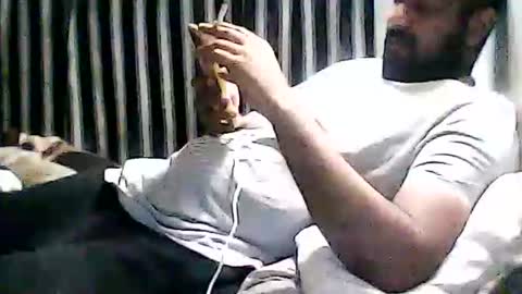 Snapshot of nixtr1210131507 chatting on 10/18/25, 06:52 FUZZY-D online show from 10/18/25, 06:52