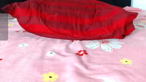 NIXYLUX online show from 06/23/26, 01:36
