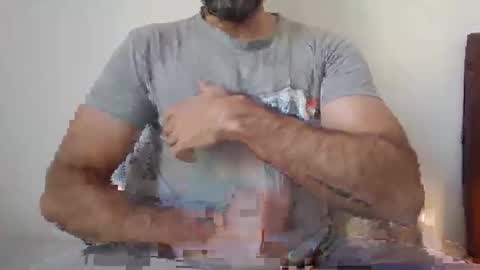 nizer2872870 online show from 10/25/25, 11:51