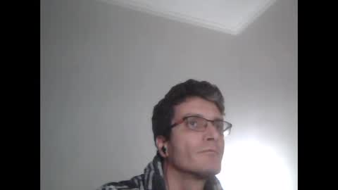 Nuno online show from 12/28/24, 12:36