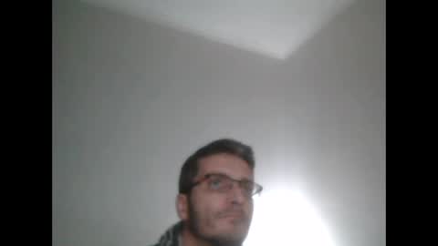 Nuno online show from 02/08/25, 01:11