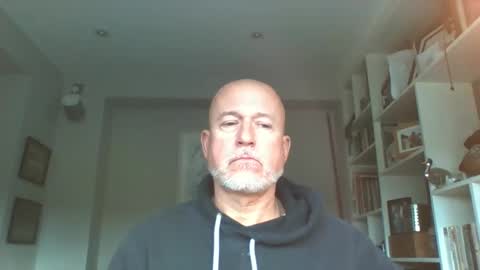 nmmm124347 online show from 01/16/26, 02:43