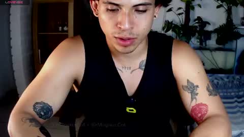 Snapshot of no_face_69 chatting on 07/05/26, 04:07 x online show from 07/05/26, 04:07