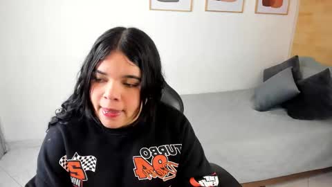 Snapshot of noa1029 chatting on 02/14/26, 07:21 Noa online show from 02/14/26, 07:21