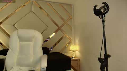   online show from 03/30/26, 11:33