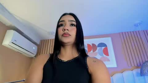 Noa online show from 05/20/26, 02:40