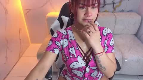 Noa  online show from 10/21/25, 12:39