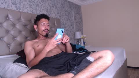 Noah online show from 03/03/26, 07:25