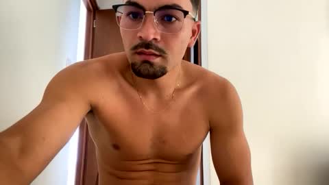 noah_3050 online show from 10/13/25, 06:41