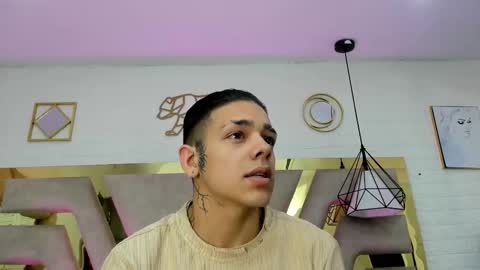 Zoe  online show from 03/19/26, 07:40