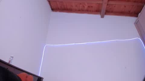 Sara  online show from 11/14/25, 09:13